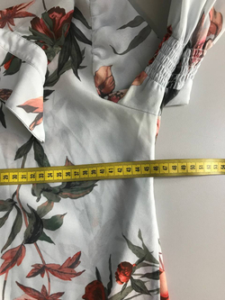 Блузка Lime цветочная, маркировка XS, визуально на 42 размер