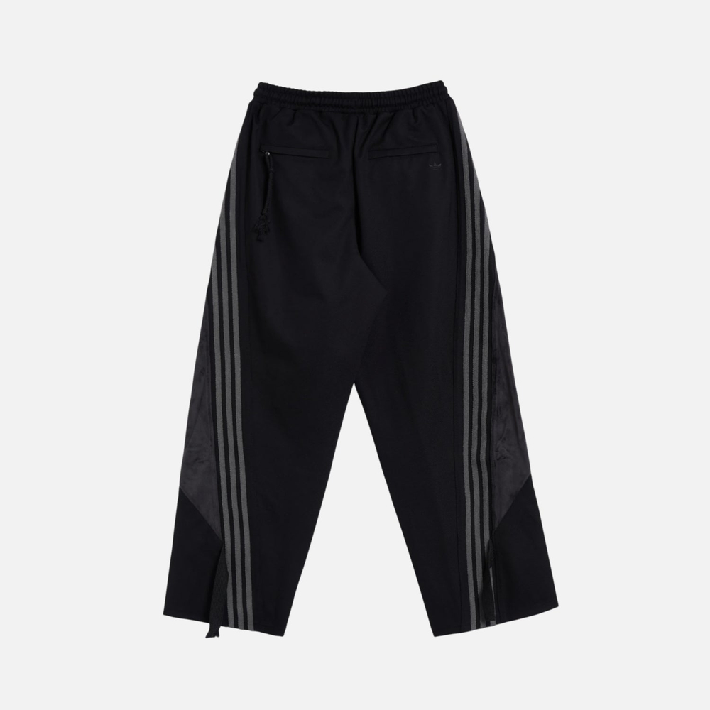 Спортивные брюки