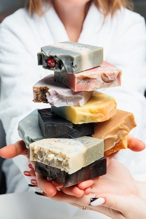 Натуральное мыло — польза, особенности и как мы создаем его вручную