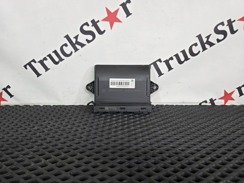 Блок управления двери правой 2023г