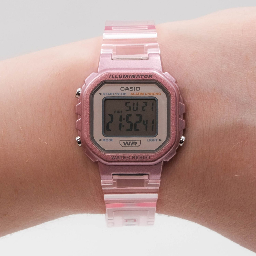 Женские наручные часы Casio LA-20WHS-4A