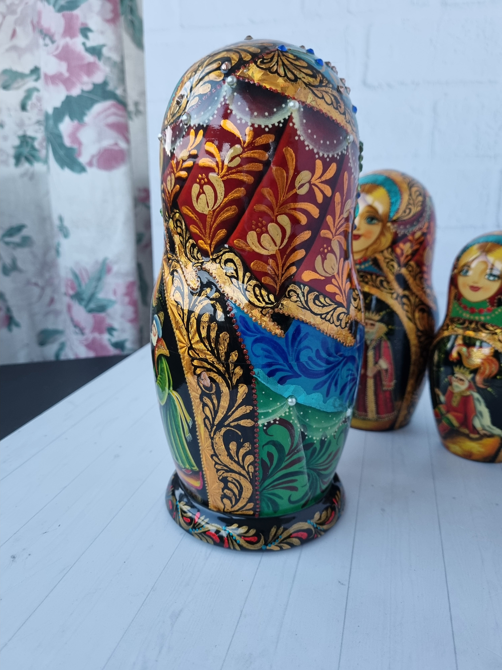 Матрешка "Сказка о золотом петушке" 7 мест