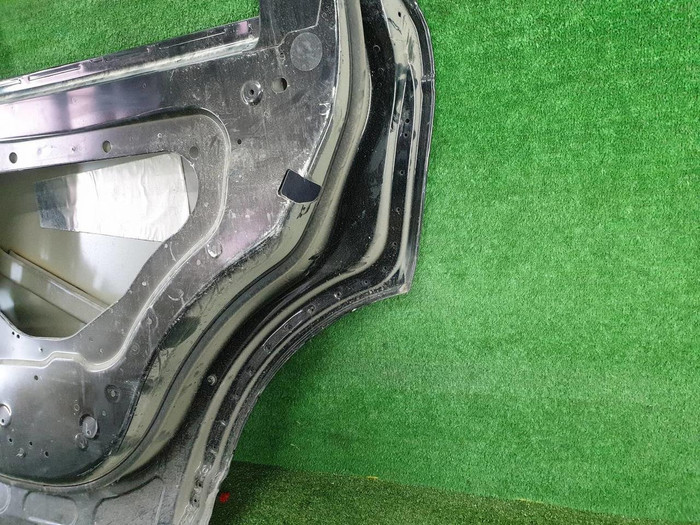 Дверь задняя правая RR Vogue 4 L405 (2012-2022)