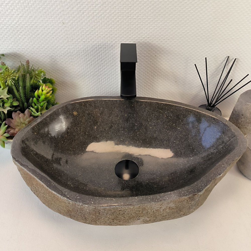 Раковина из речного камня RS-65383 58*36*15 0857