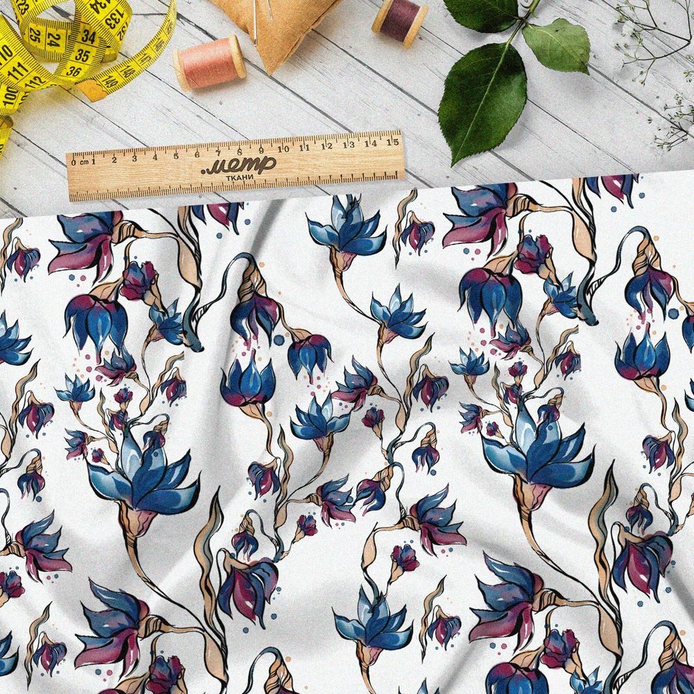 Ткань бифлекс голубые цветы на белом