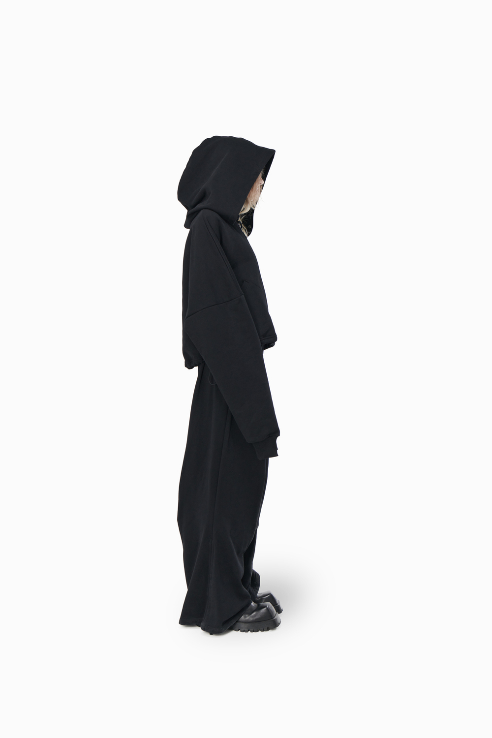 ZIP HOODIE BLACK