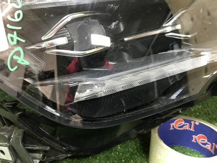 Битая Фара правая Geely Monjaro (2021-н.в.) LED
