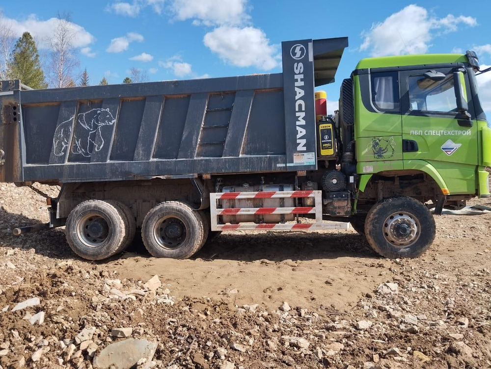 Shacman (Shaanxi) SX* 6x6 Самосвал SX32586T385 (Дизельный, 11,6 л, 369 л.с., МТ)