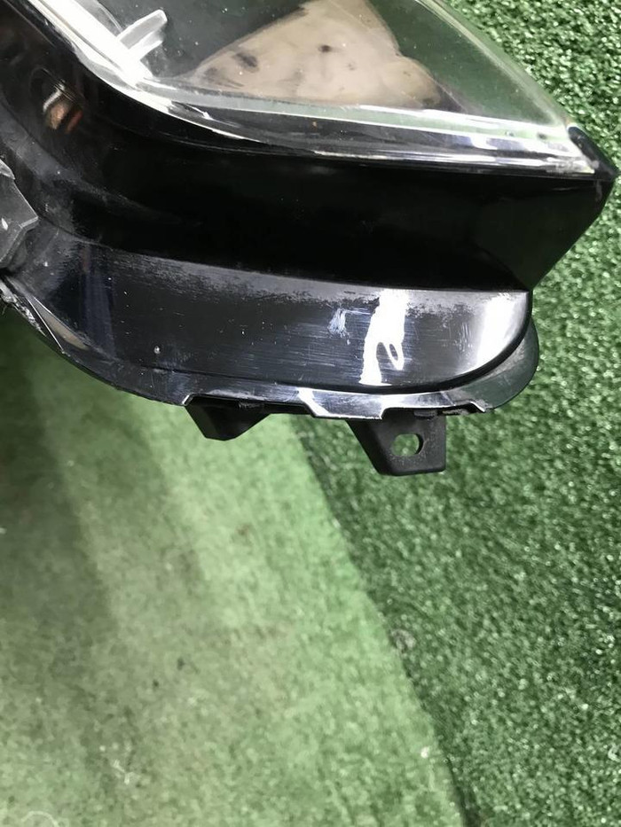 Битая Фара правая Kia K5 (2019-2023) LED