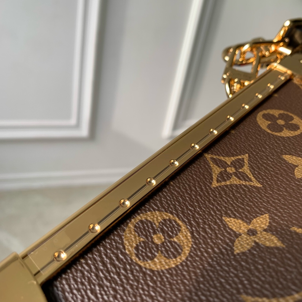 Louis Vuitton Lucky Trunk