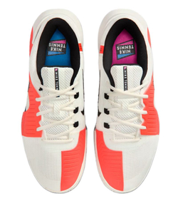 Теннисные кроссовки Nike Zoom GP Challenge 1.5 Premium - sail/turf orange/blue ribbon heather/black