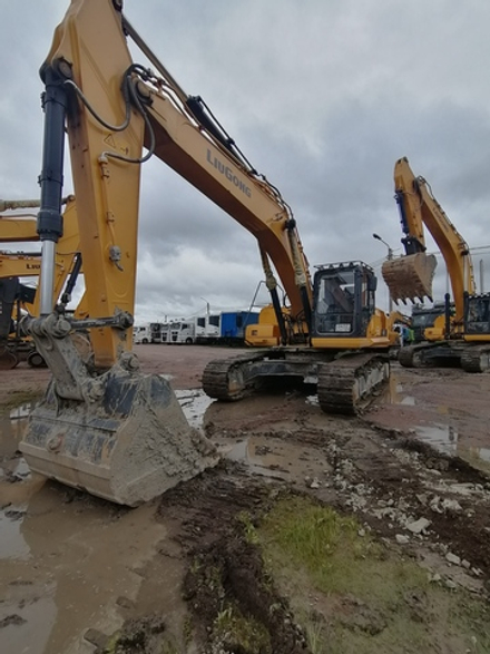 LiuGong CLG933 Экскаватор CLG933E	 (Дизельный, 8,3 л, 264 л.с., АТ)