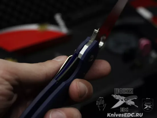 Складной нож Spyderco Military 36GPDBL c клинком из стали CPM-S110V, рукоять G10