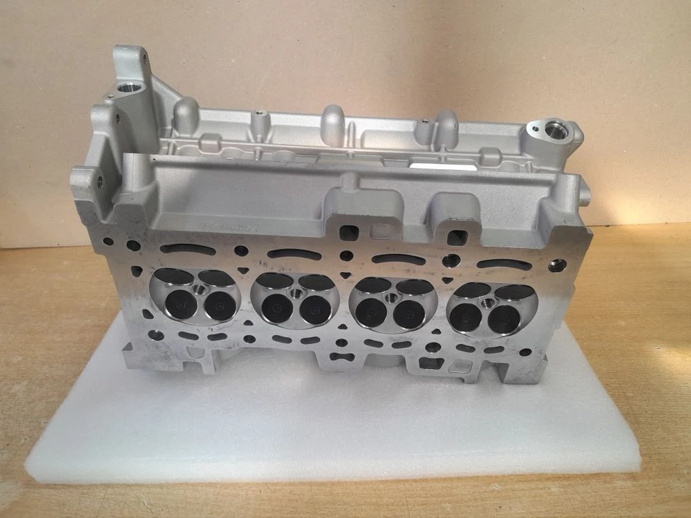 Головка блока цилиндров с распредвалами Chery Tiggo 1.6 VVTI E4G161003010