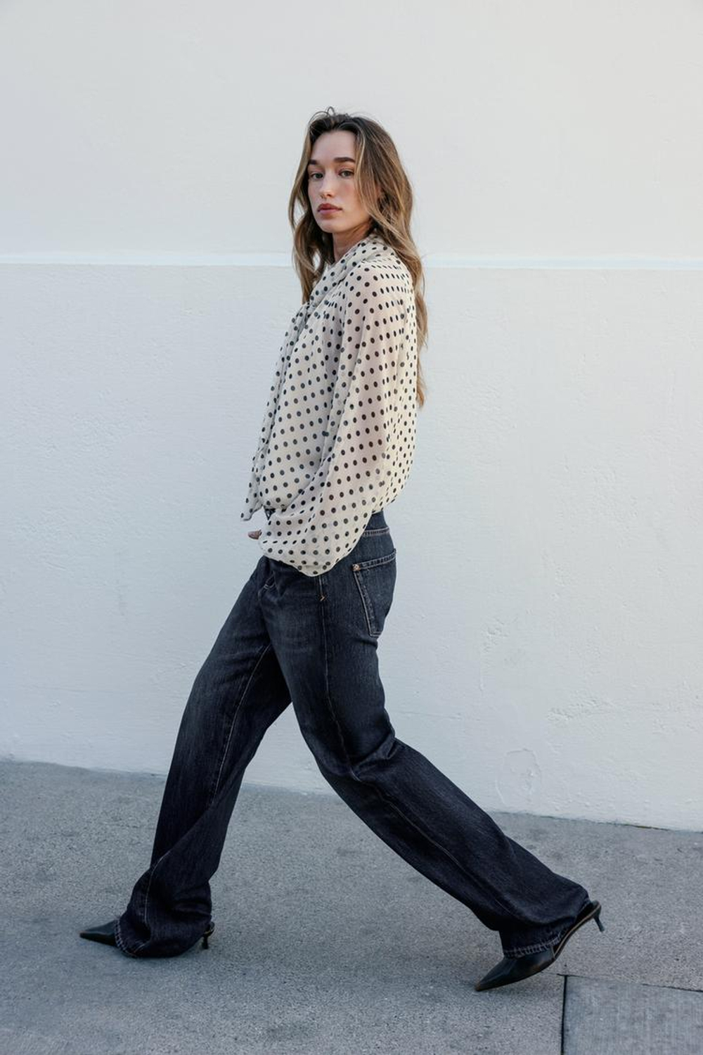 ZARA БЛУЗА В ГОРОШЕК, ЭКРЮ/ЧЕРНЫЙ