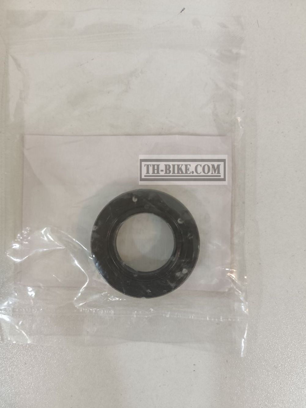 91216-KGH-901. OIL SEAL, 20X34X7. HONDA