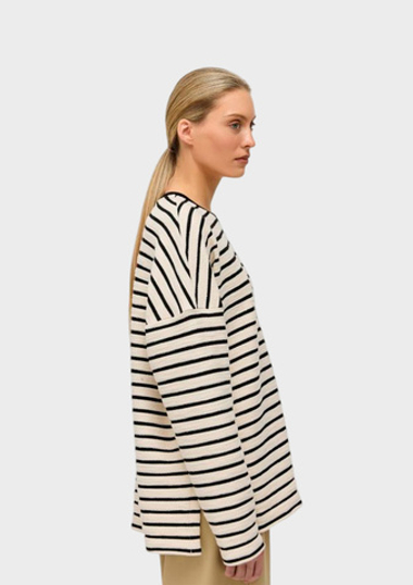 Лонгслив AROUND