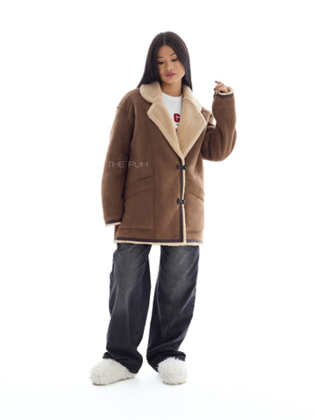 Коричневая дубленка с петлевыми застёжками