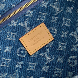 Louis Vuitton Onthego PM