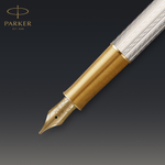 Перьевая ручка и чехол из кожи Parker Sonnet Silver Mistral GT, перо: M, цвет чернил: black, в подарочной упаковке