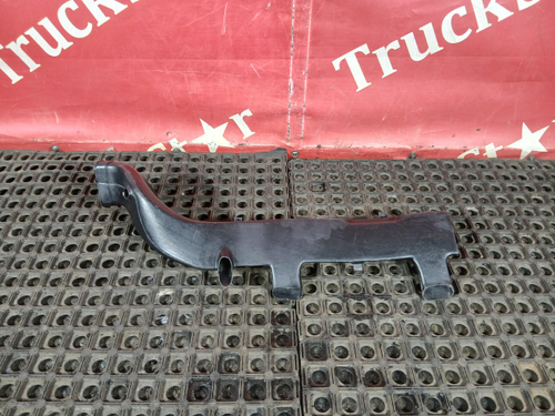 Воздуховод отопителя