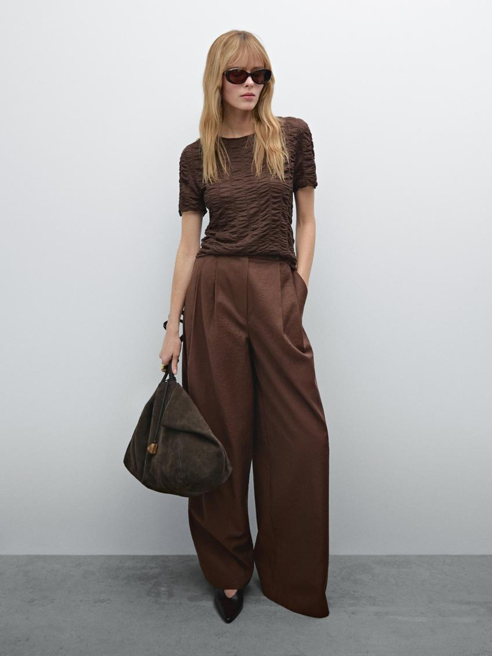 Massimo Dutti Трикотажная футболка со сборкой, коричневый