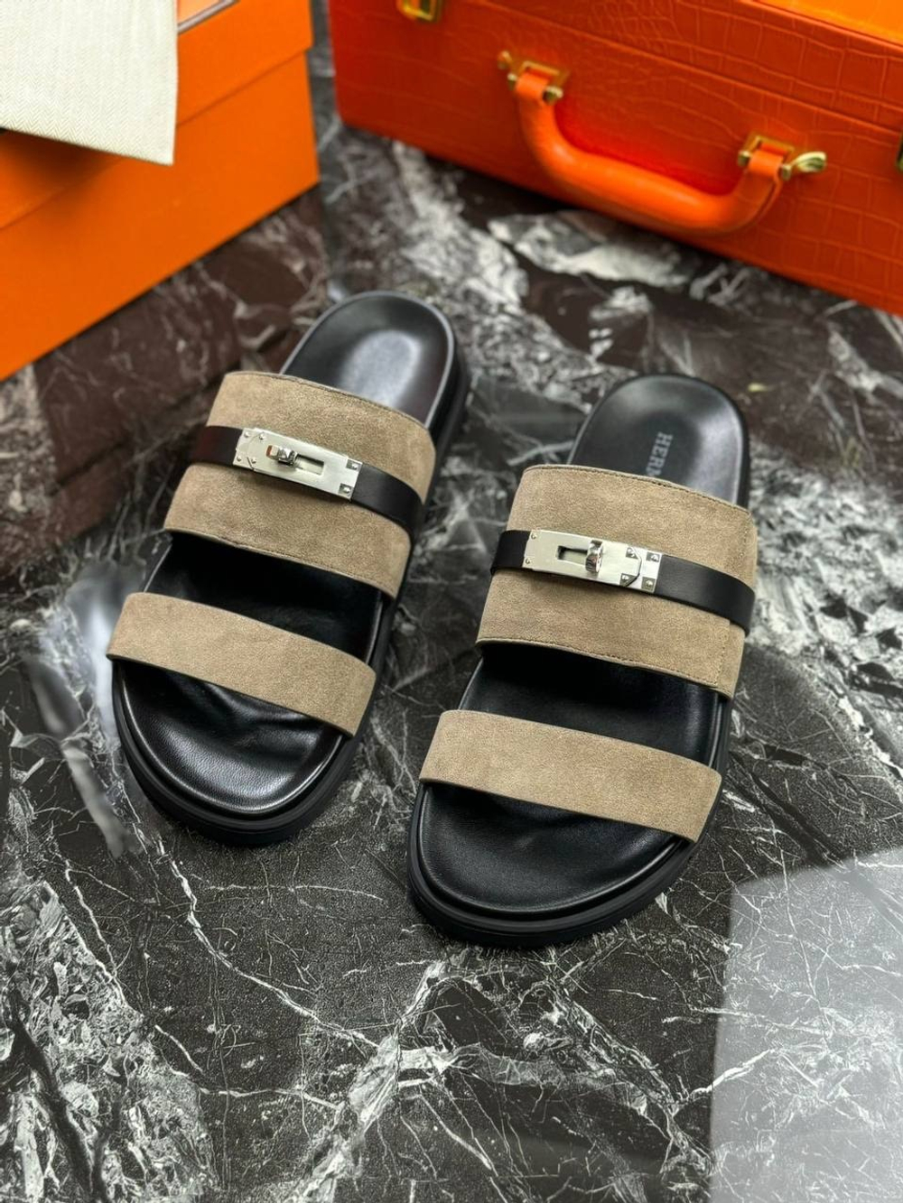 Шлепанцы Hermes