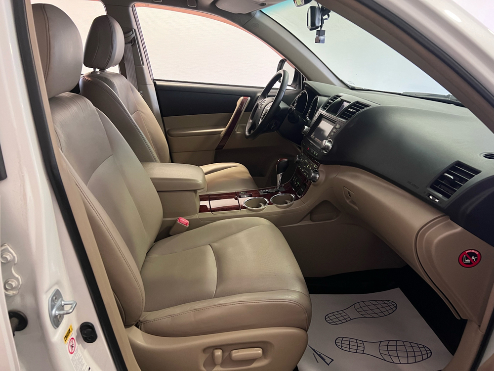Toyota Highlander, 2011 год