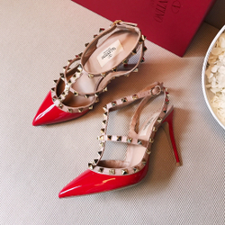 Valentino Rockstud Pumps 10 cm