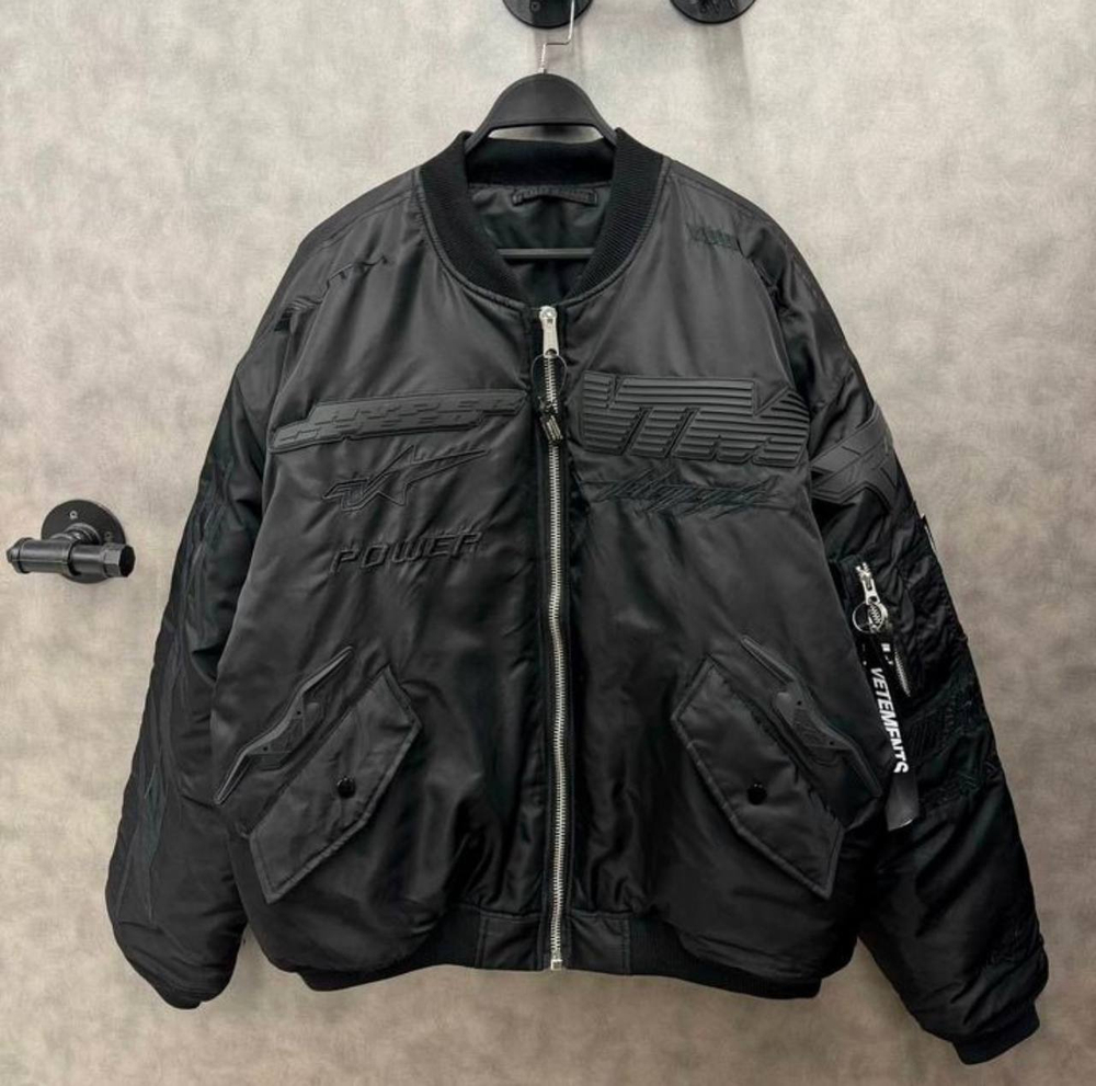Бомбер Vetements