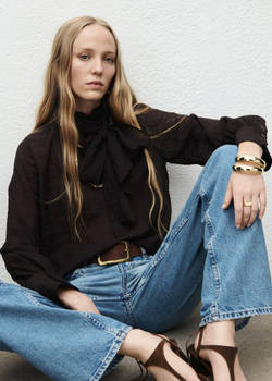 MANGO Джинсы прямого кроя с цветочным узором синий