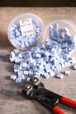 Нота B05 Колотая смальта 10х10 мм, 150 гр