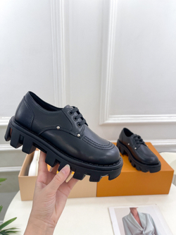 Louis Vuitton Checker Derby