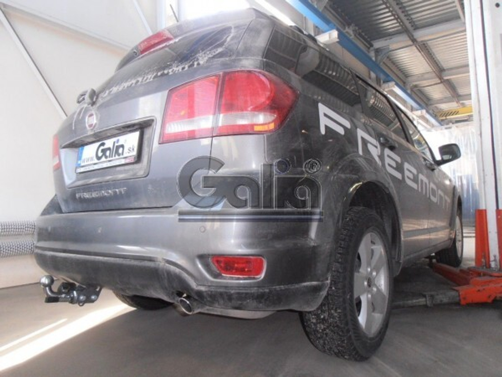 Фаркоп оцинкованный Galia D042A для Dodge Journey 2008-, FIAT Freemont 2011-(паспорт и сертификат в комплекте)(без электрики)