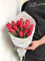 Букет из 15 красных тюльпанов