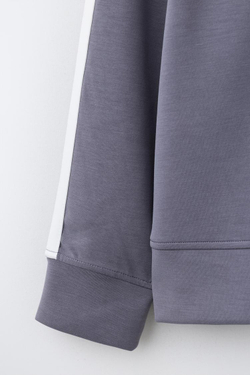 ZARA ТОЛСТОВКА С КОНТРАСТНЫМИ ПОЛОСАМИ ИЗ МОДАЛА, СЕРЫЙ