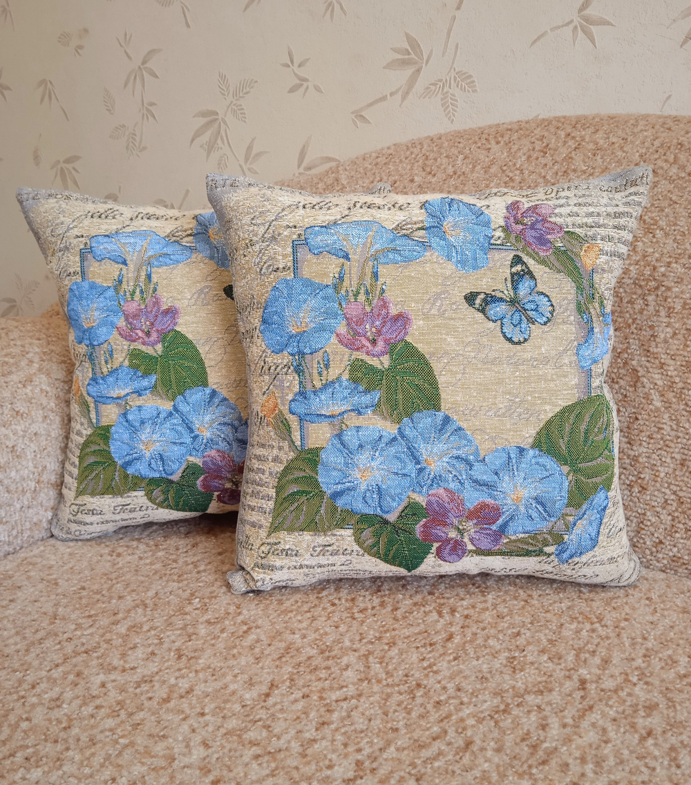 Декоративный гобеленовый чехол для интерьерной подушки Вьюнок 34*34