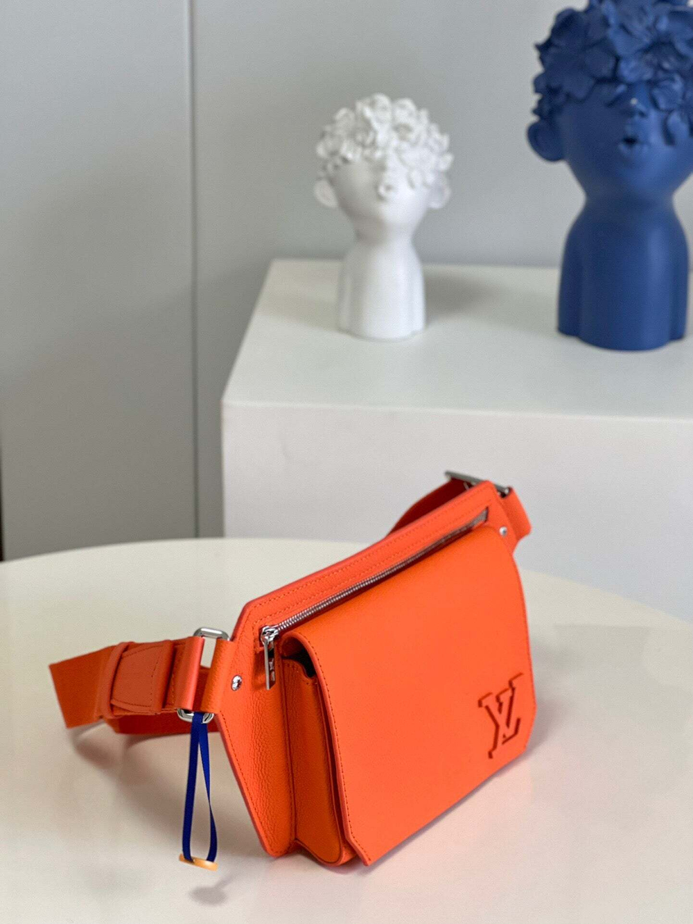 Louis Vuitton New Sling