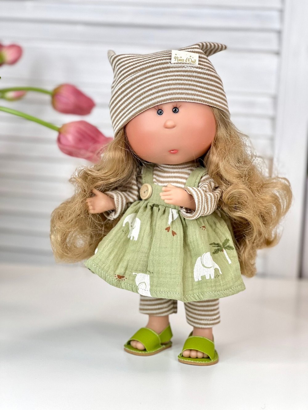 Кукла Nines виниловая 30см MIA шарнирная (3532K)