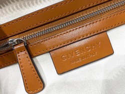 Givenchy Antigona Small 28 cm