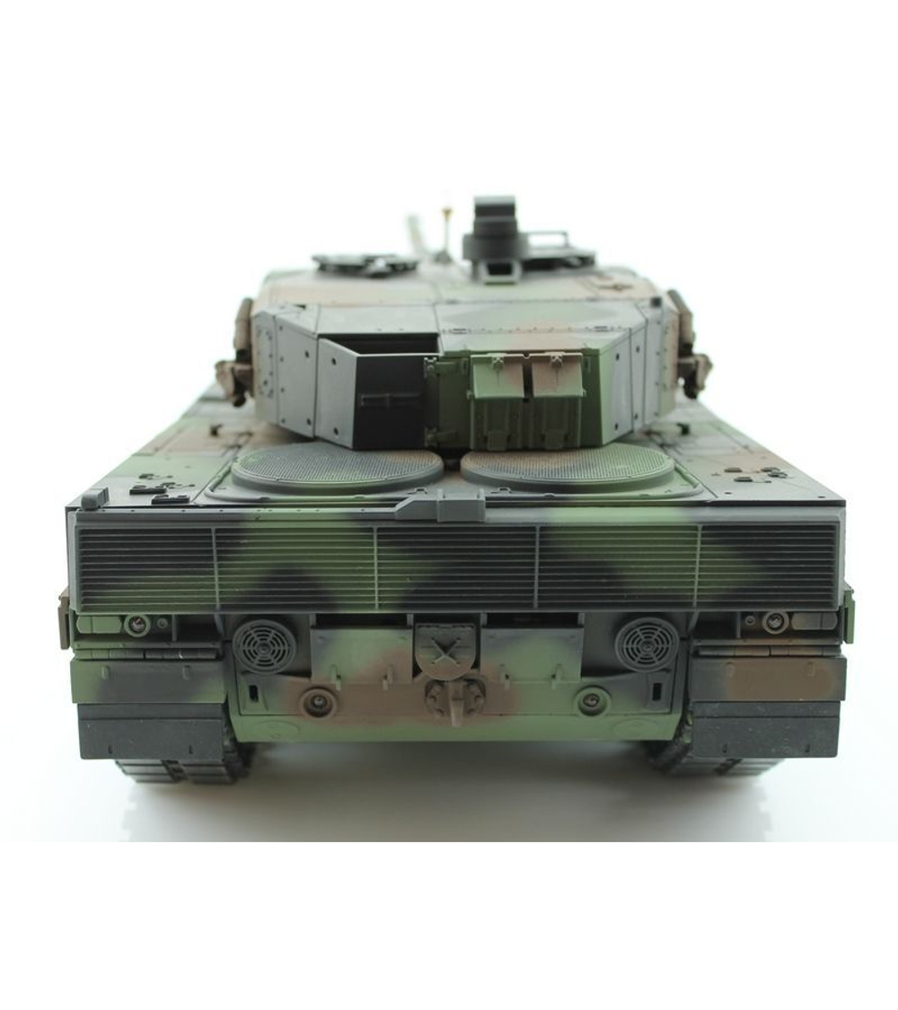 Р/У танк Taigen 1/16 Leopard 2 A6 (Германия) (для ИК танк. боя) САМО 2.4G RTR, деревянная коробка