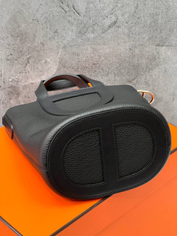 Сумка Hermes In-The-Loop