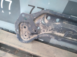 Балка под радиатор Citroen C8, Peugeot 8 07 02-14 БУ Оригинал 3502HK