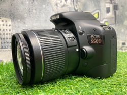 Canon 550D kit 18-55mm 3.5-5.6 IS II 15.100 кадров