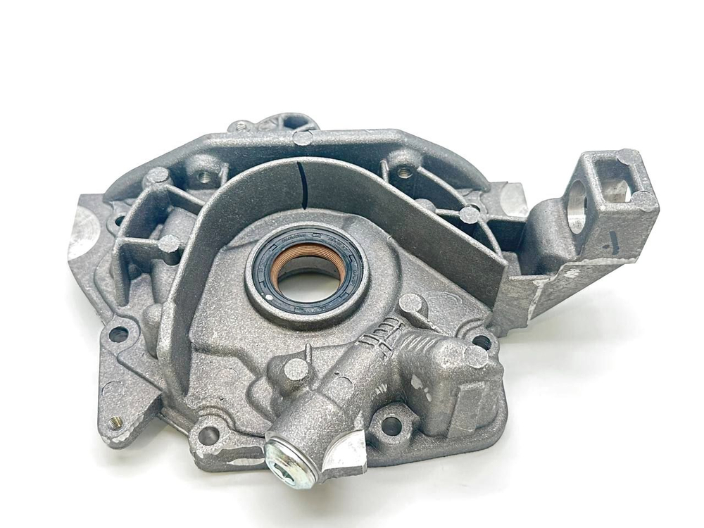 Масляный насос ВАЗ 2112