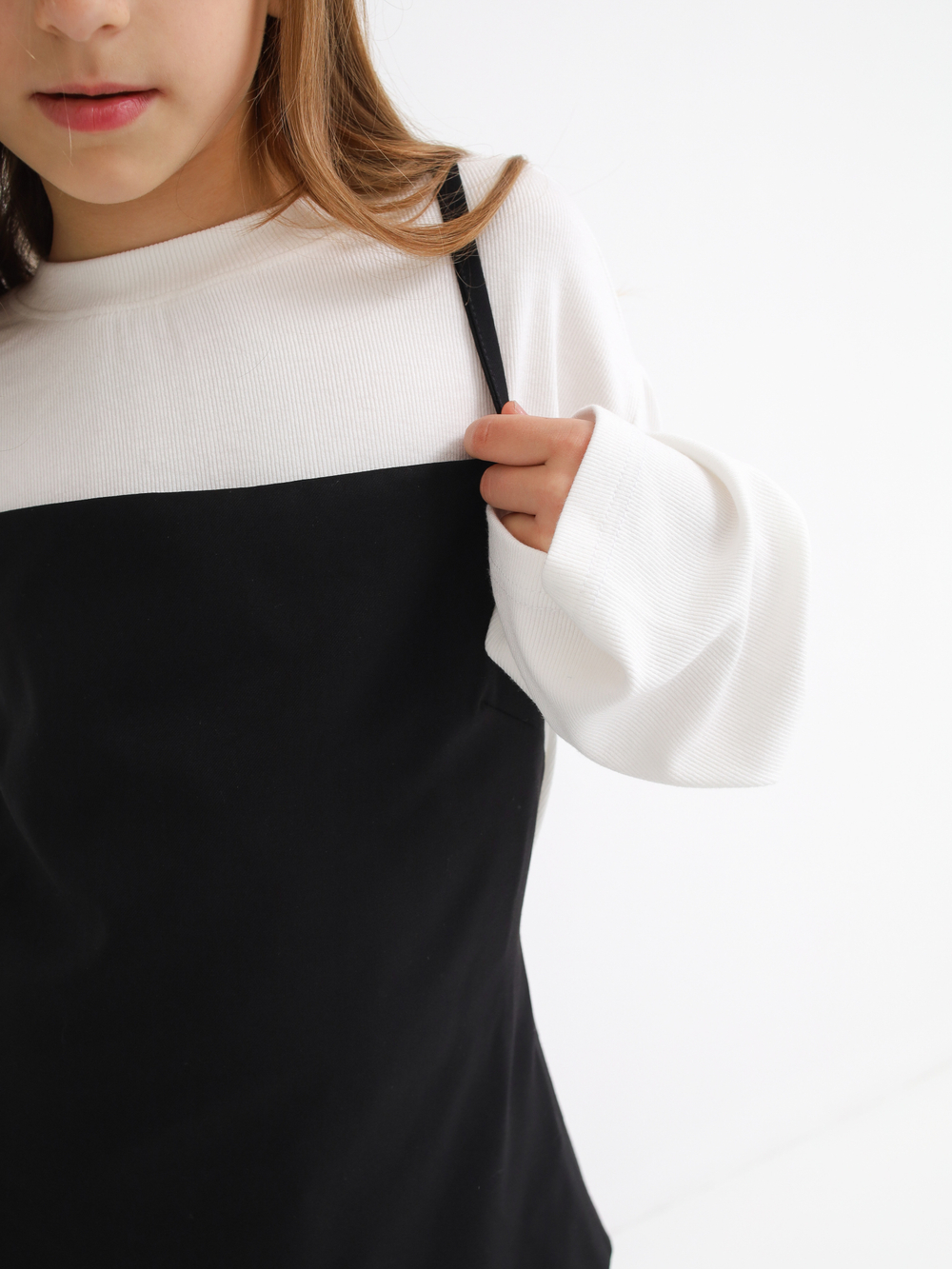 Топ школьный, черный