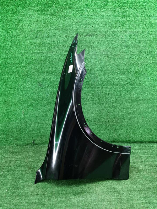 Крыло переднее правое Volvo V60 Cross (18-нв)