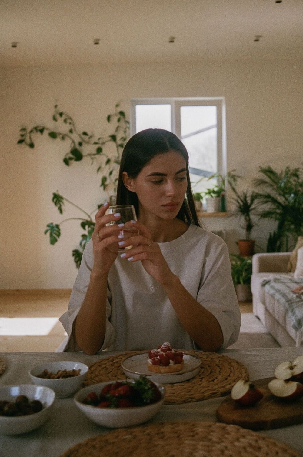 Футболка One Two Logo Moonbeam бежевая