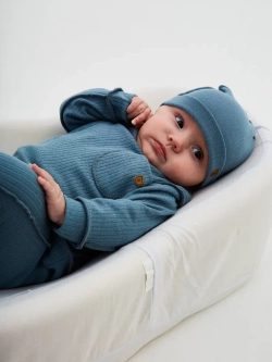 Костюм для новорожденного на выписку