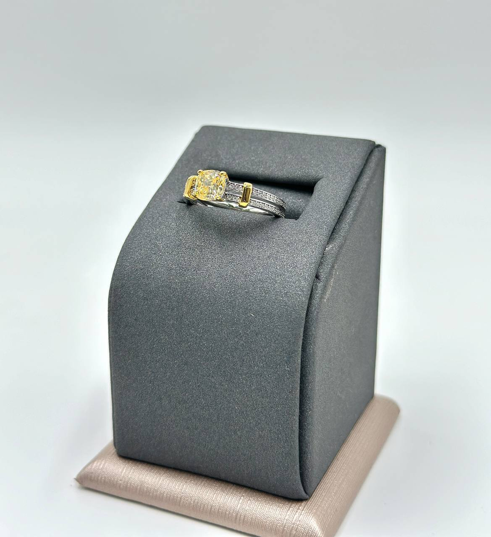 Кольцо Tiffany & Co.